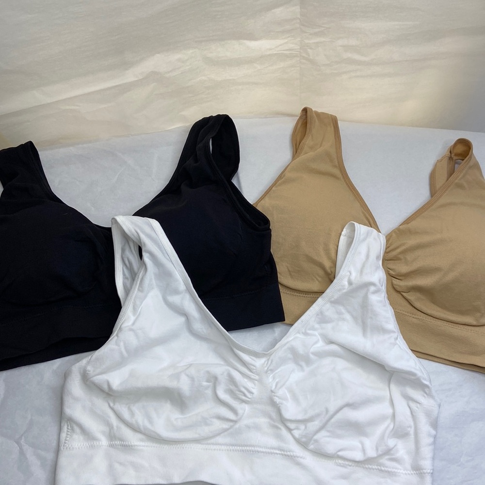 3 vermilion bird size 3X seamless sports bra with removable pads, never worn